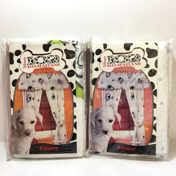 2- 102 Dalmatians Disney Window Valance Spots Dogs - Picture 1 of 3